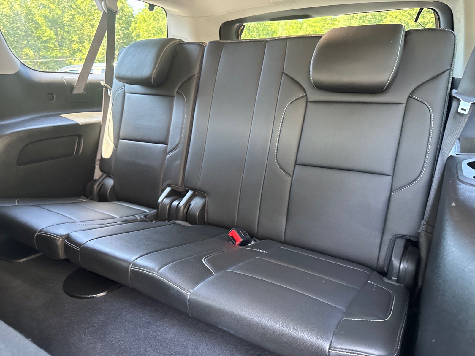 Used 2019 Chevrolet Suburban LT AWD/4WD image 11