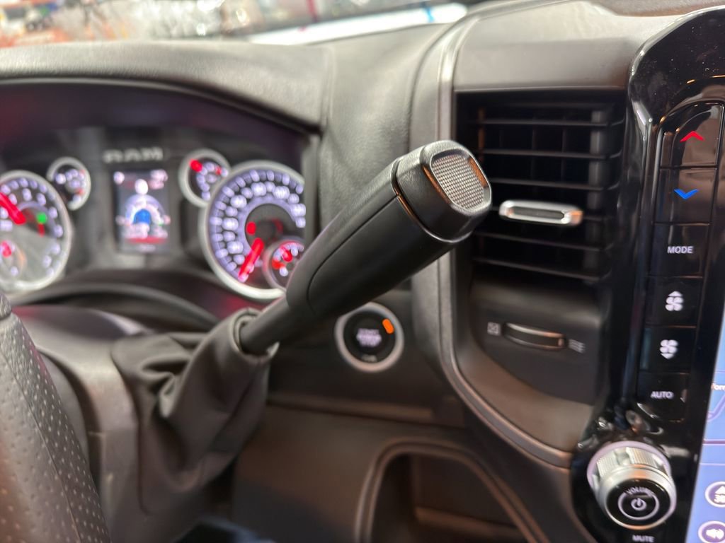 Used 2025 RAM 3500 Tradesman image 27