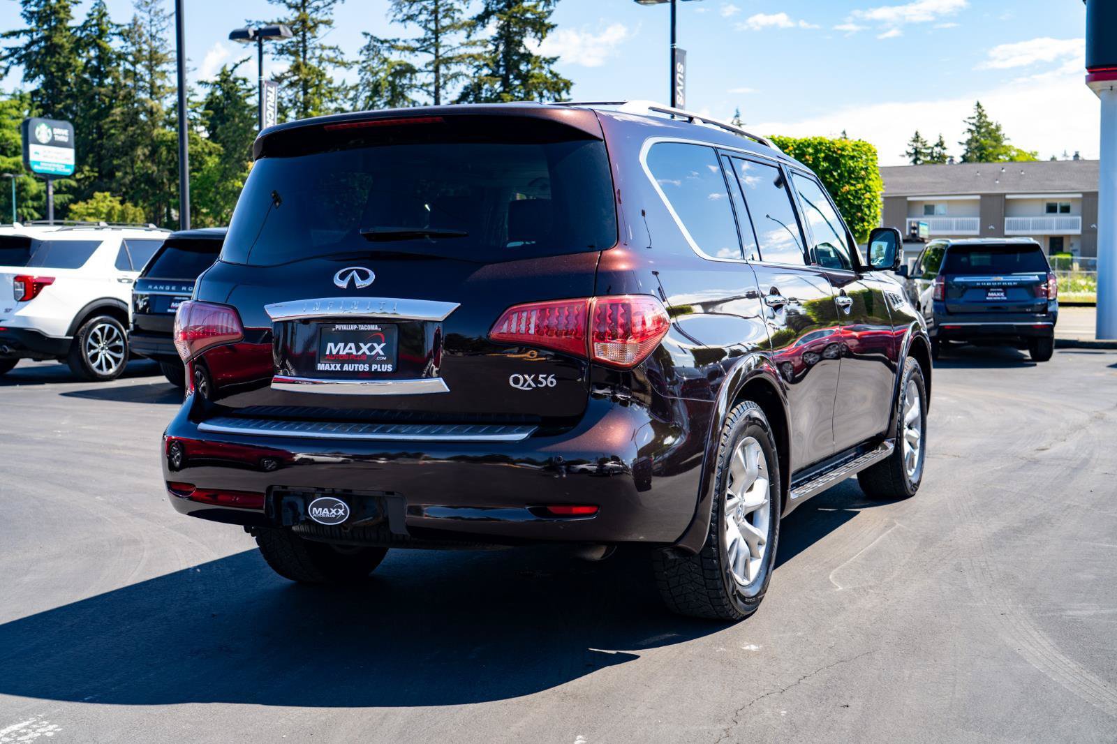 Used 2011 INFINITI QX56 4WD w/ Theater Pkg image 9
