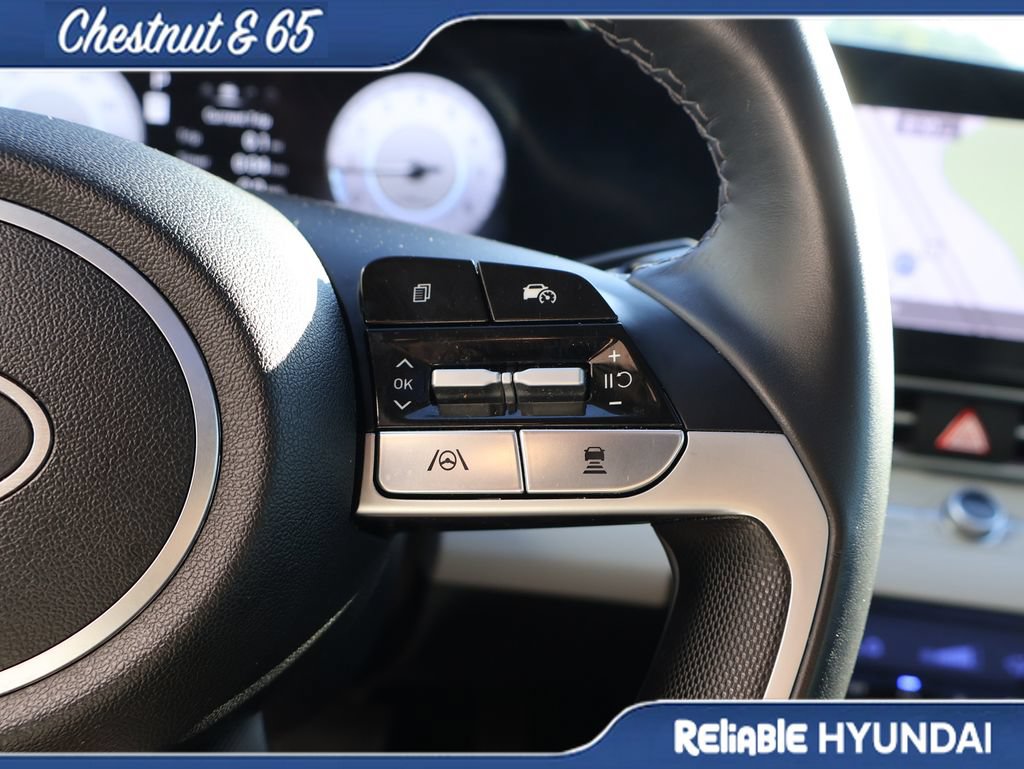 Certified 2024 Hyundai Elantra Limited FWD image 28