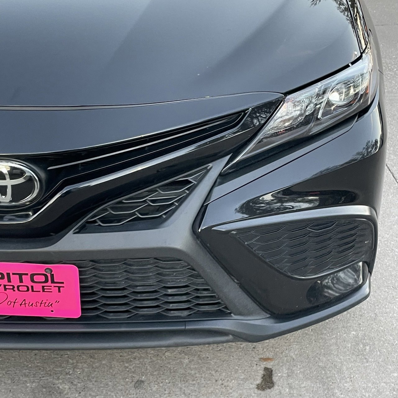 Used 2024 Toyota Camry SE image 8