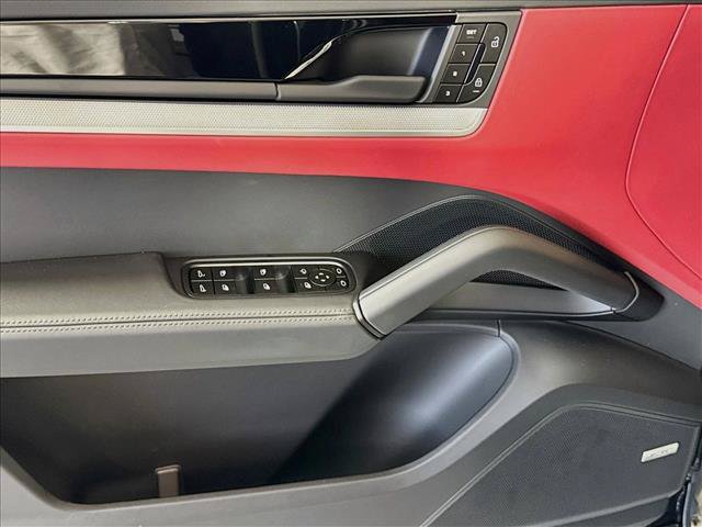 New 2026 Porsche Cayenne AWD/4WD image 11