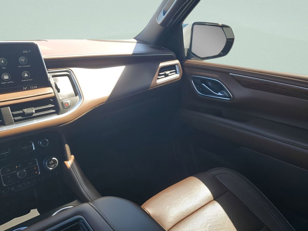 Used 2021 Chevrolet Suburban High Country image 11