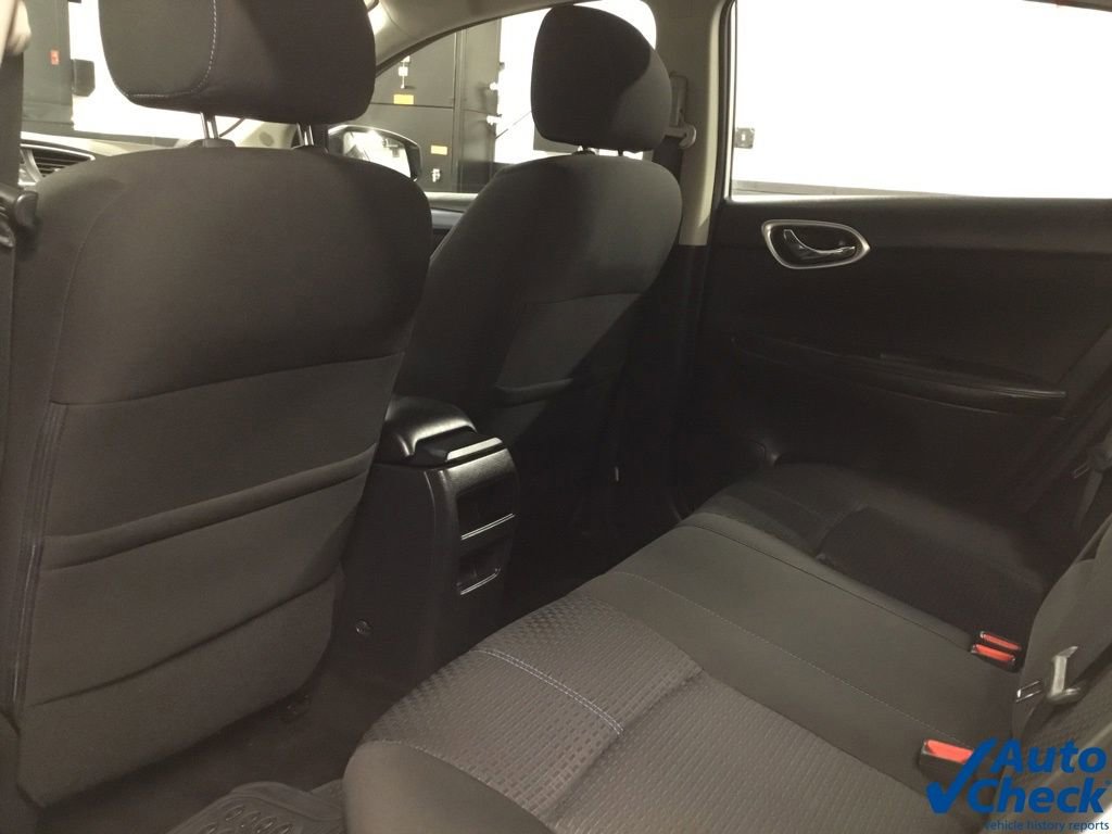 Used 2016 Nissan Sentra SR w/ Driver's Assist Package FWD image 29