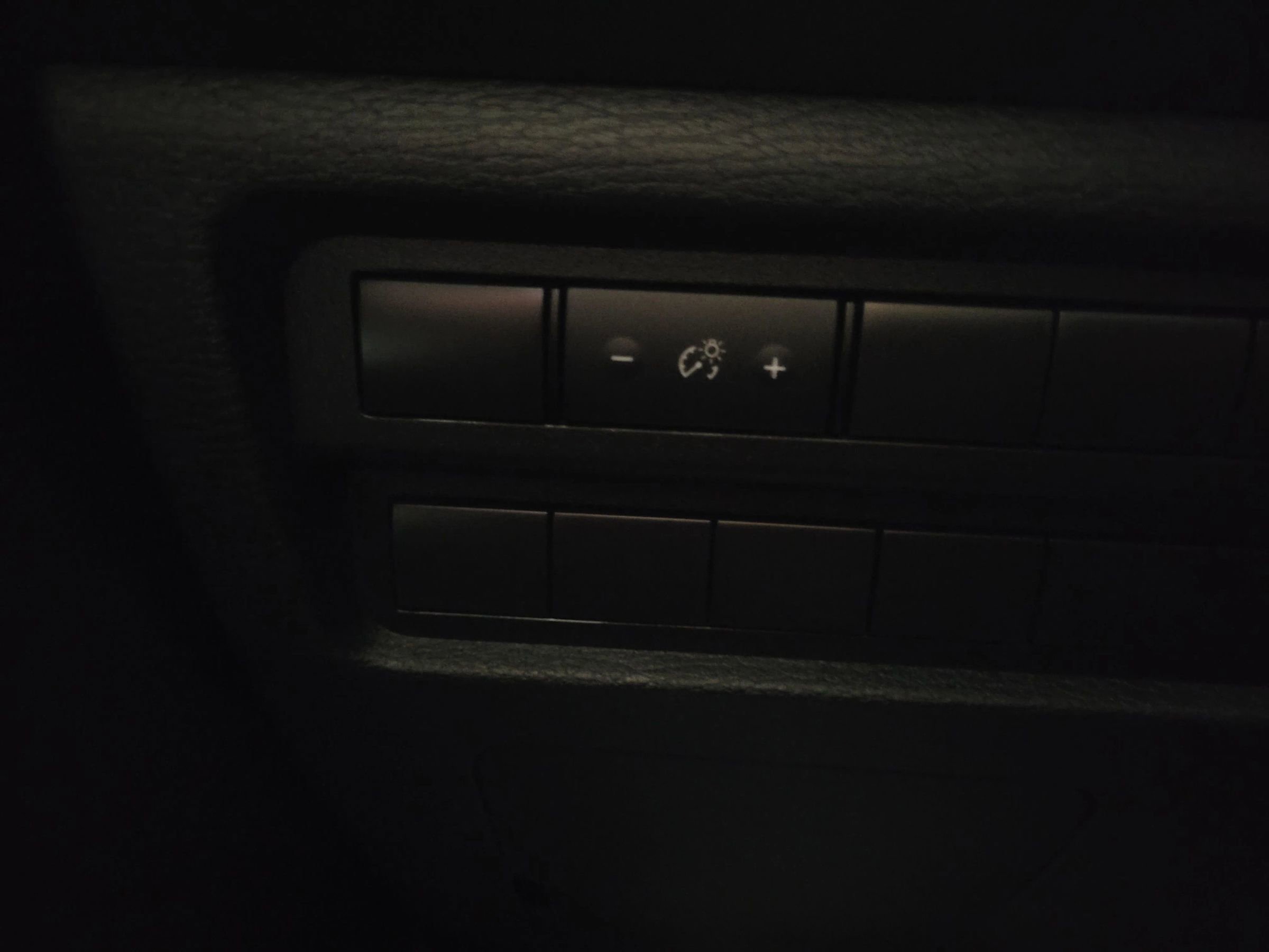 Used 2024 Mitsubishi Outlander SE Black Edition image 23