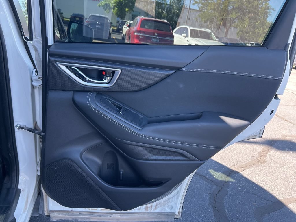 Used 2019 Subaru Forester Premium AWD/4WD image 13