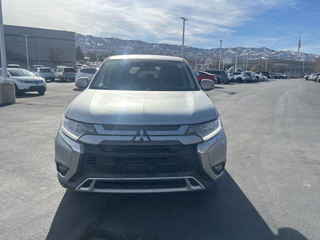 Used 2020 Mitsubishi Outlander SE image 11