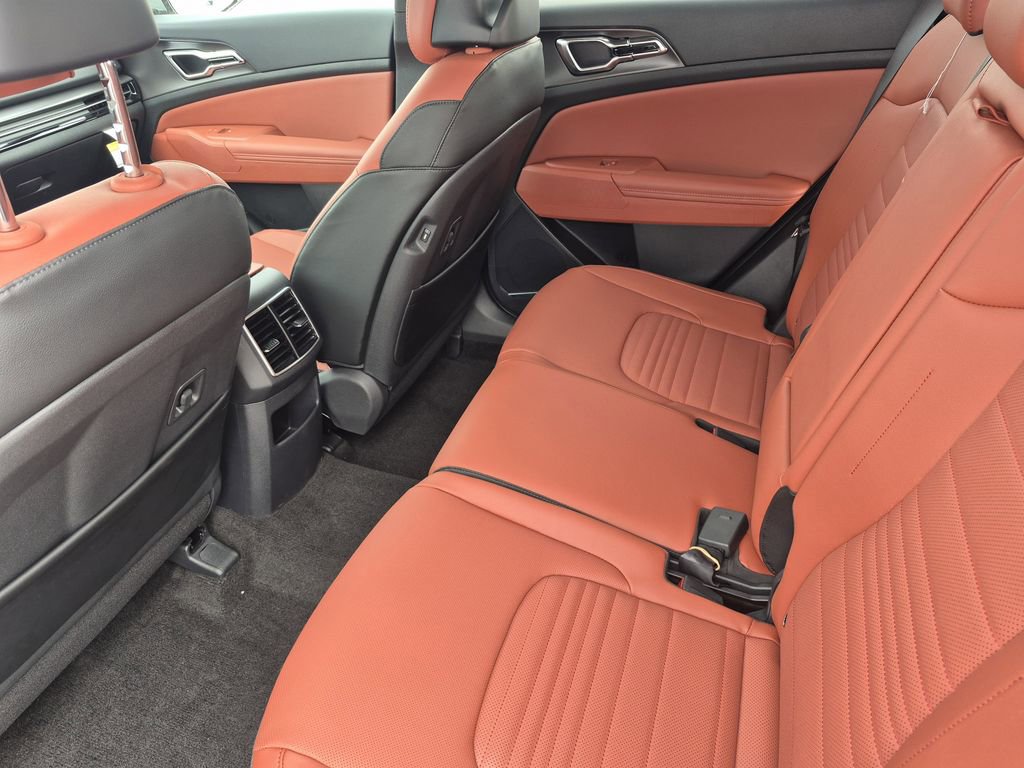 New 2026 Kia Sportage SX image 12