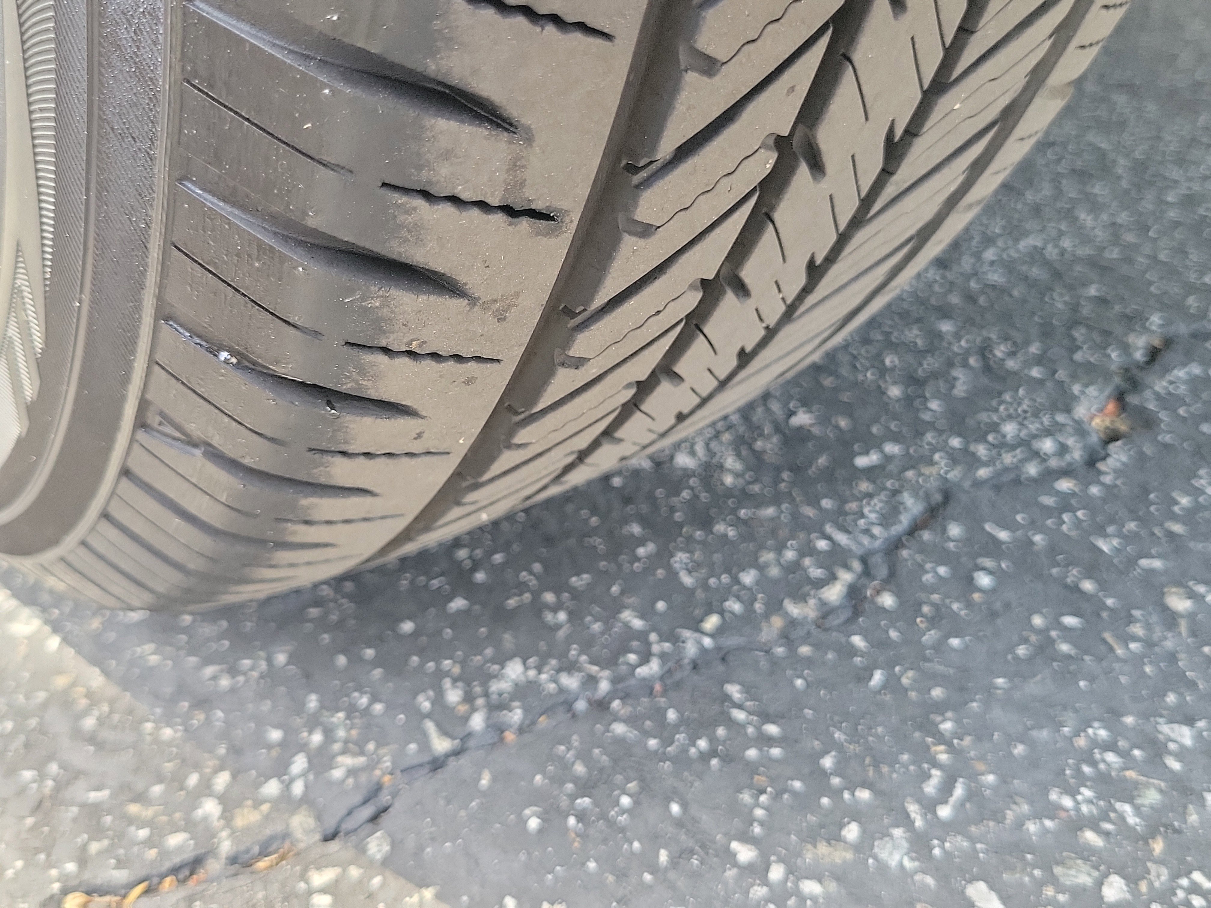 Used 2022 Hyundai Ioniq SE FWD image 29