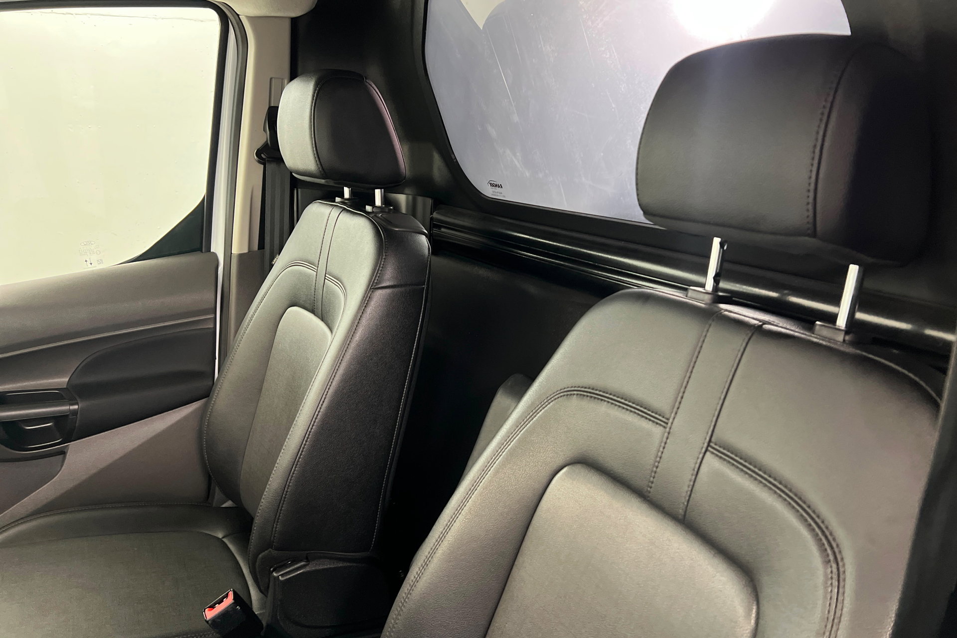 Used 2022 Ford Transit Connect XL w/ Trailer Tow Package FWD image 12