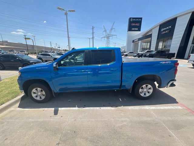 Used 2022 Chevrolet Silverado 1500 LT AWD/4WD image 7