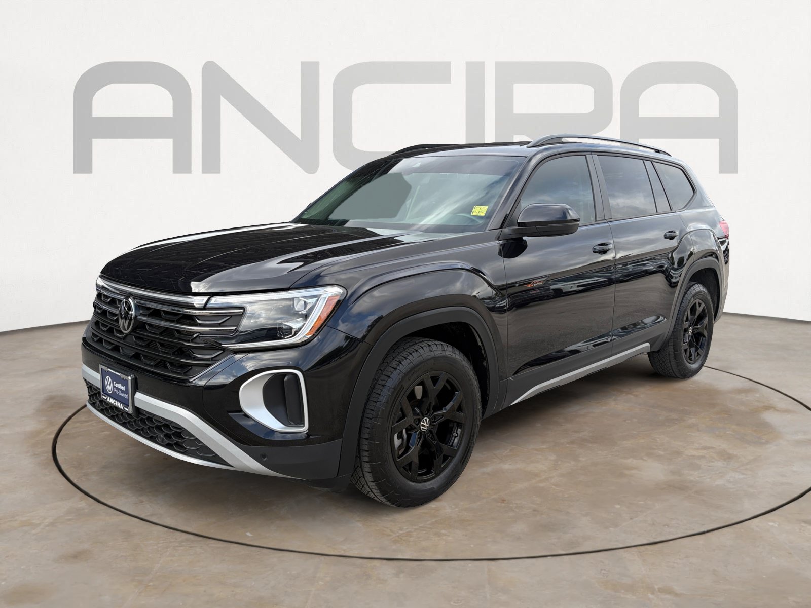 Certified 2024 Volkswagen Atlas Peak Edition SE AWD/4WD image 5