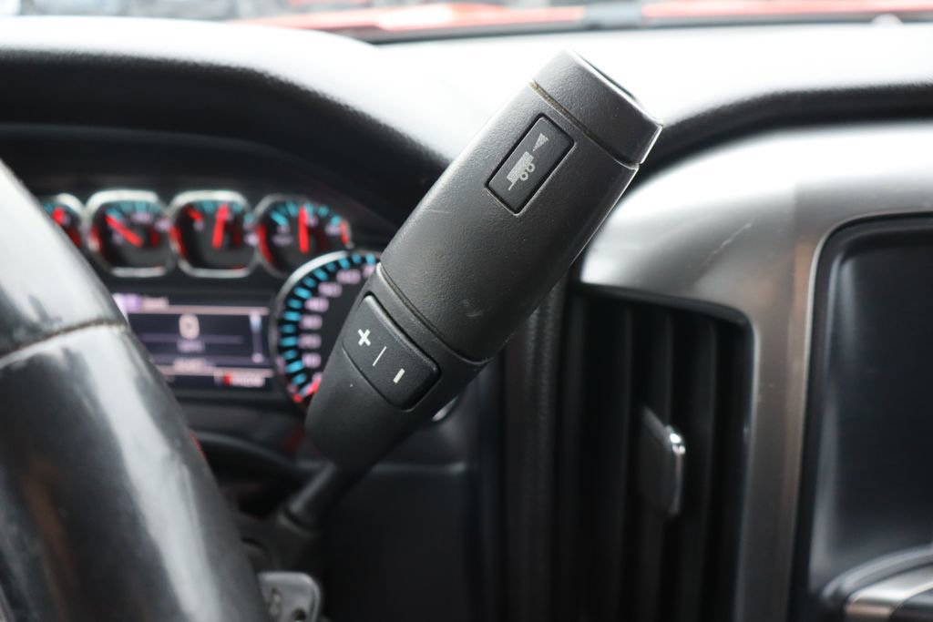 Used 2016 Chevrolet Silverado 1500 LT w/ LT Convenience Package AWD/4WD image 9