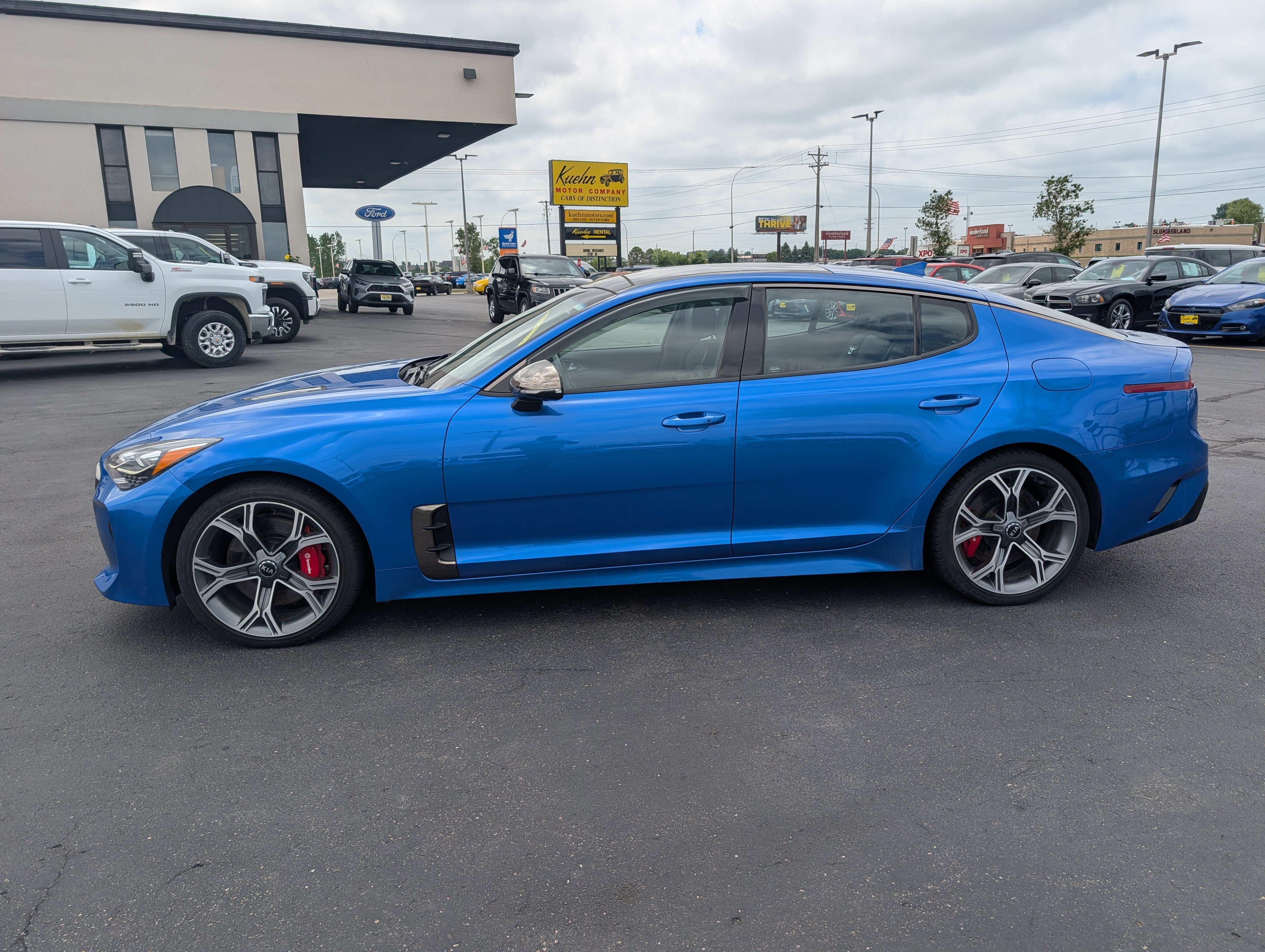 Used 2020 Kia Stinger GT2 AWD/4WD image 5