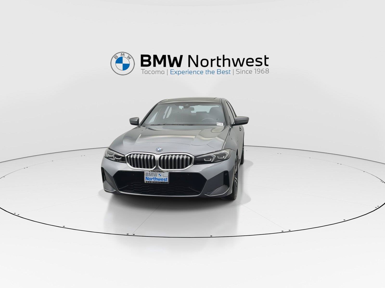 Used 2023 BMW 330e xDrive w/ M Sport Package AWD/4WD image 8