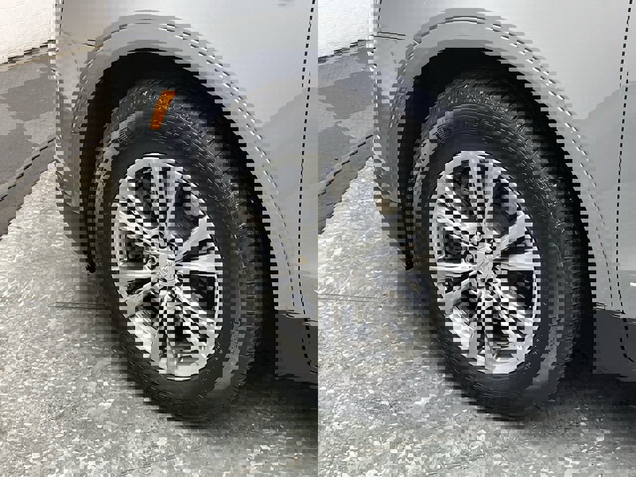 Certified 2024 Cadillac XT5 Premium Luxury image 37