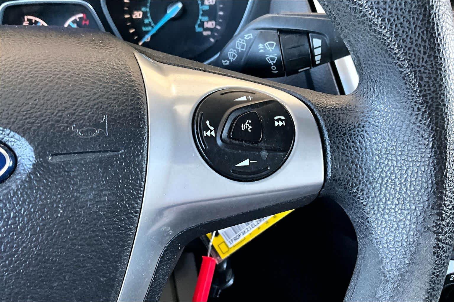 Used 2014 Ford Focus SE FWD image 23