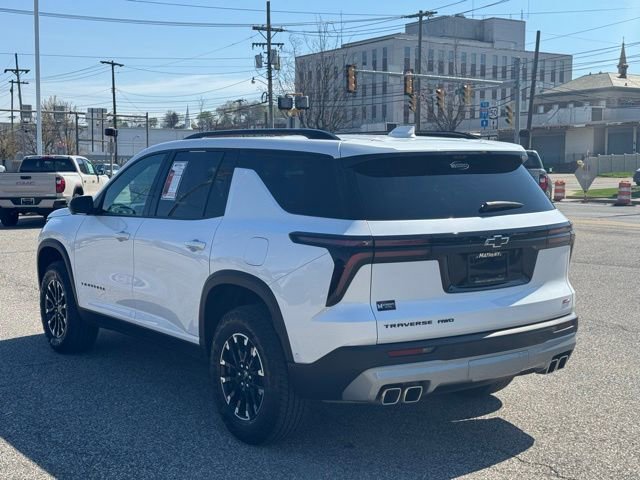Certified 2024 Chevrolet Traverse Z71 w/ Enhanced Driving Package AWD/4WD image 3