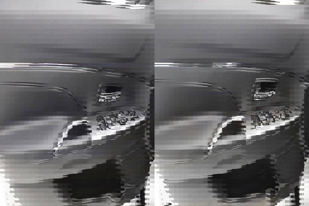 Used 2024 Mitsubishi Outlander Sport SEL image 15