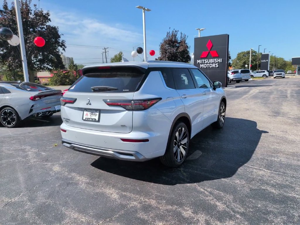 New 2026 Mitsubishi Outlander SEL AWD/4WD image 7