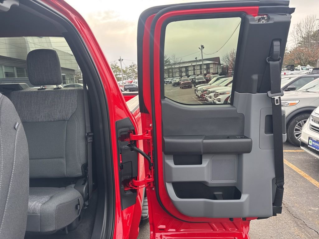 New 2026 Ford F250 XLT w/ FX4 Off-Road Package image 22