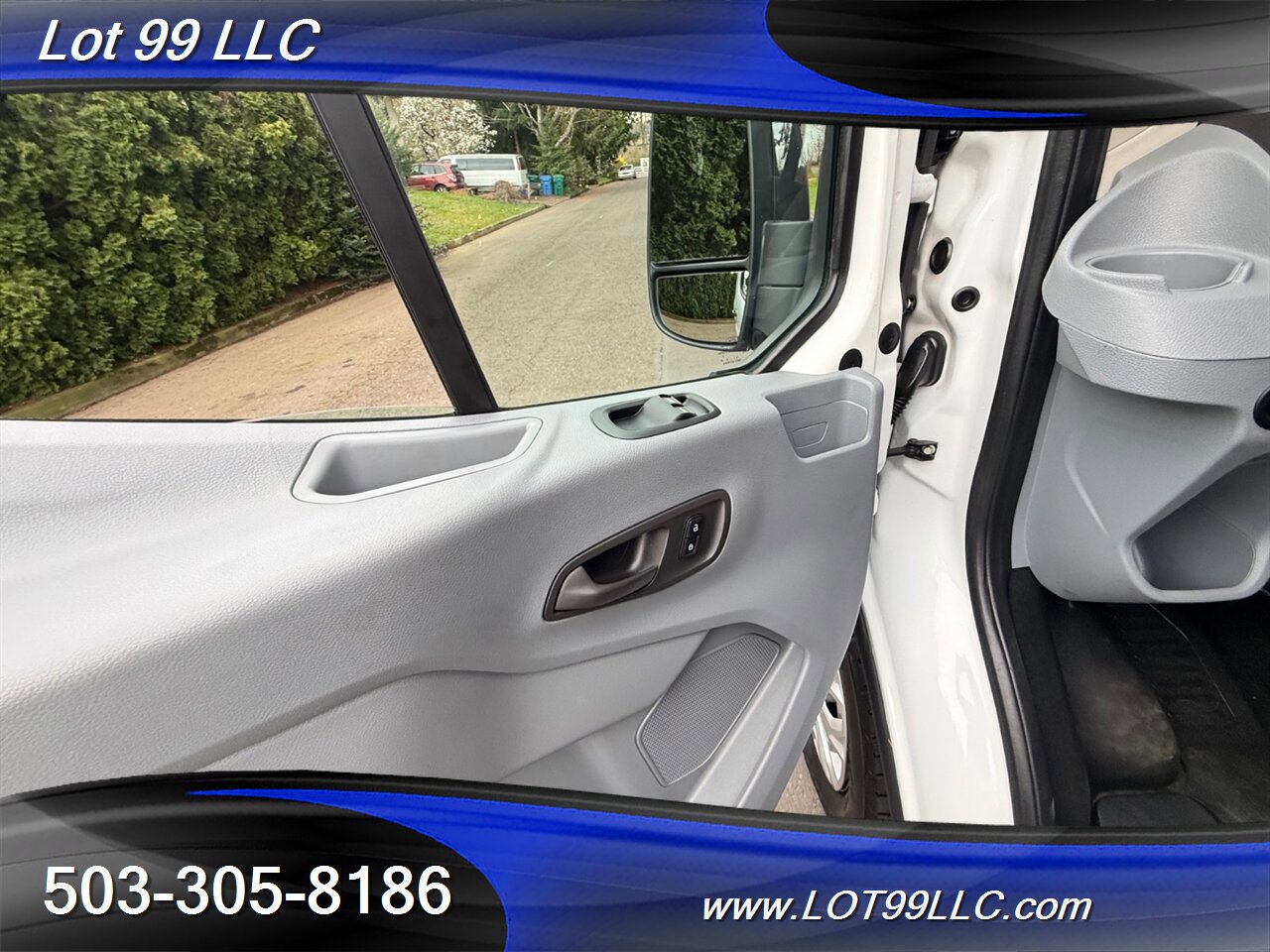 Used 2015 Ford Transit 350 XL image 33