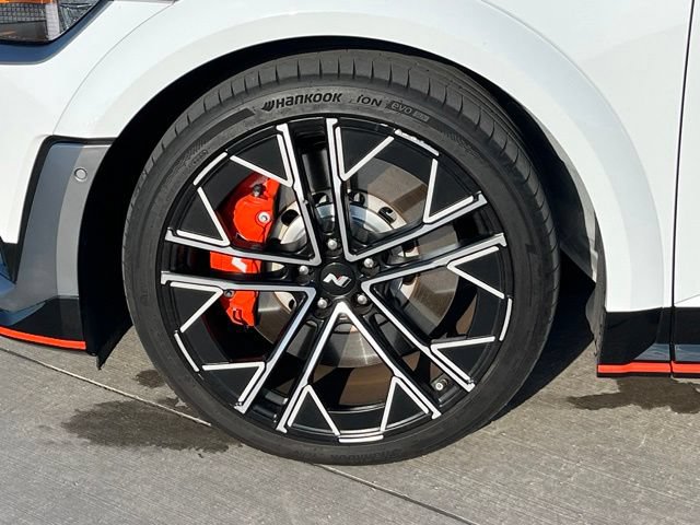 Used 2025 Hyundai Ioniq 5 N AWD/4WD image 6