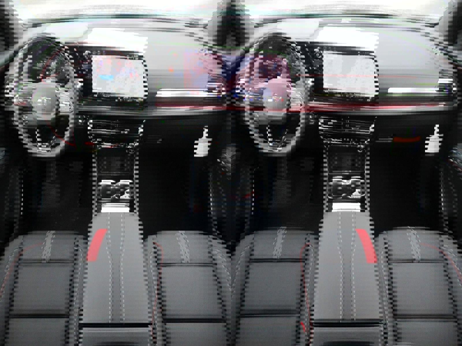 New 2026 Chevrolet Traverse RS image 14