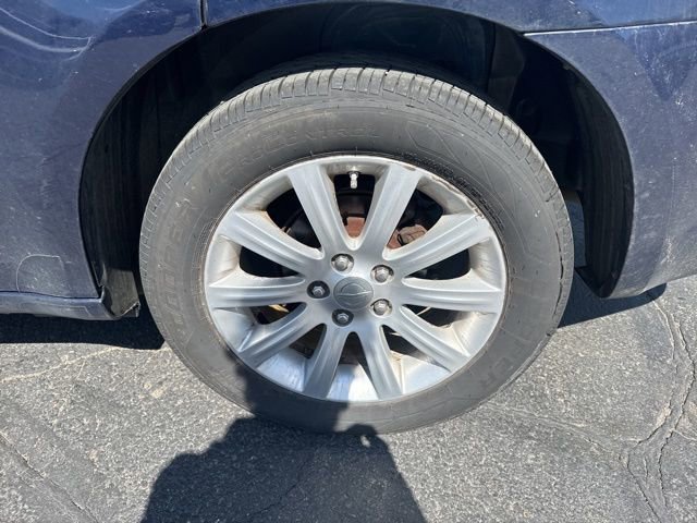 Used 2013 Chrysler 200 Limited FWD image 6
