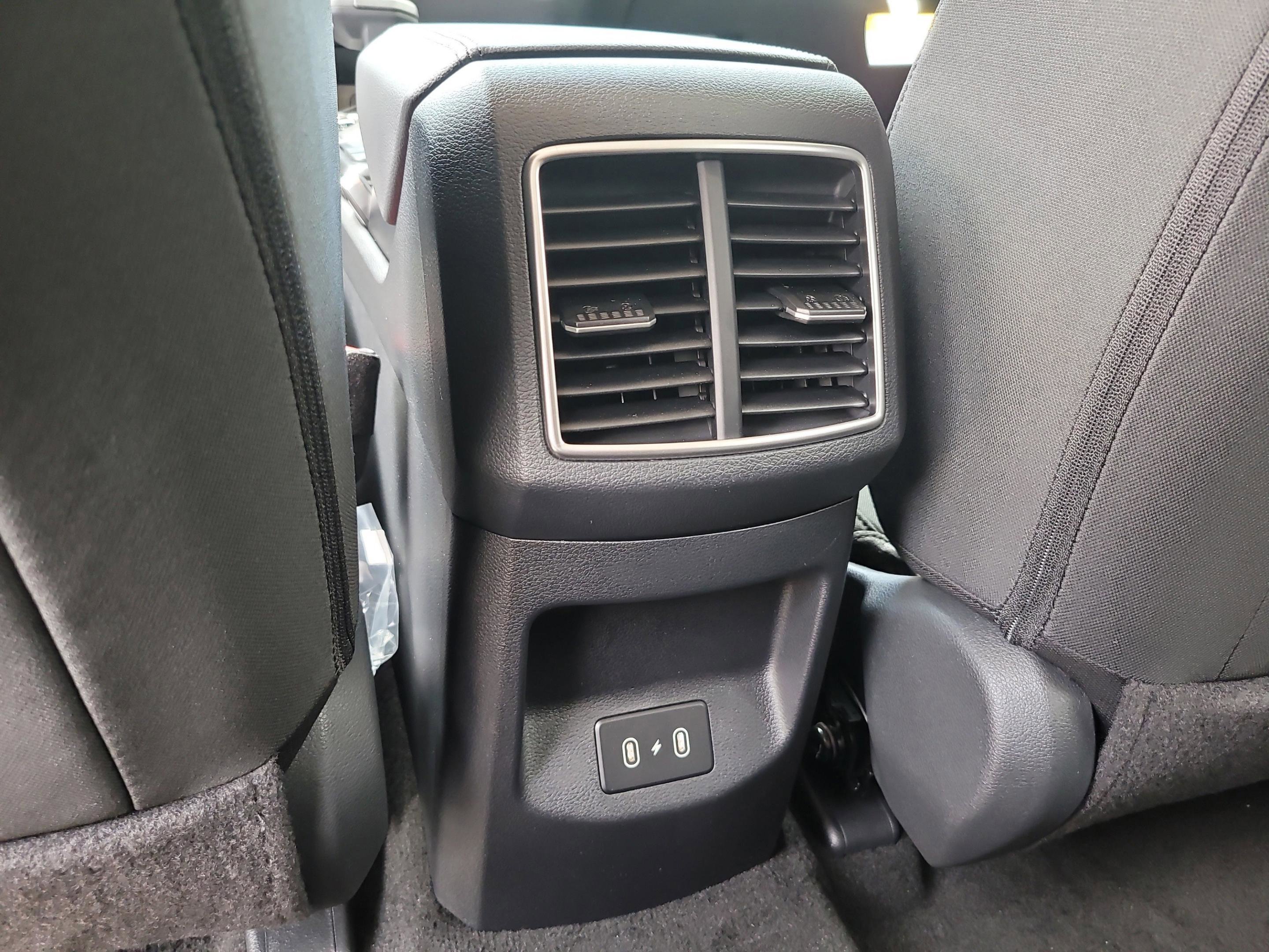 New 2026 Kia Sportage LX image 24