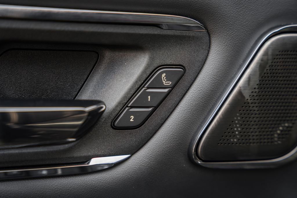 Used 2025 RAM 1500 Limited image 52