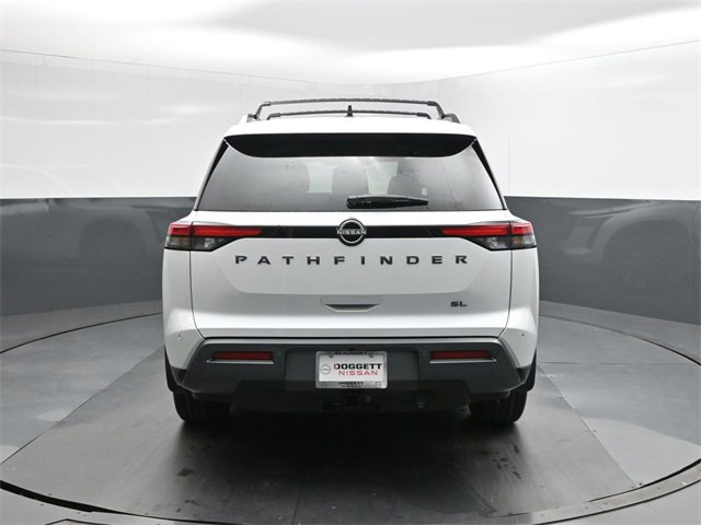 New 2026 Nissan Pathfinder SL w/ SL Premium Package image 8