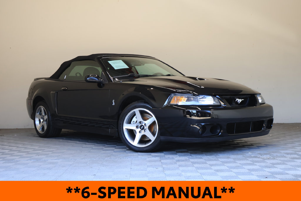 Used 2003 Ford Mustang Cobra RWD image 2