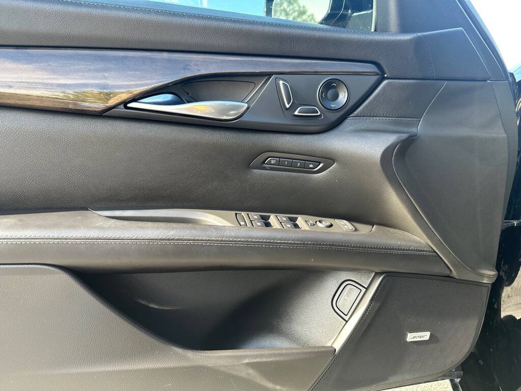 Used 2018 Cadillac CT6 Luxury AWD/4WD image 12