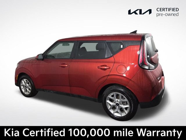 Certified 2025 Kia Soul LX w/ LX Technology Package FWD image 9