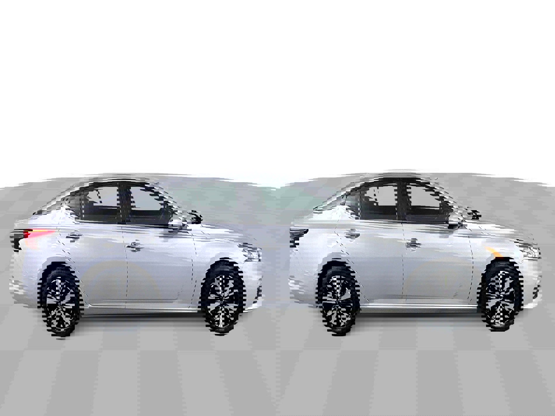 Used 2022 Nissan Altima 2.5 SV image 45