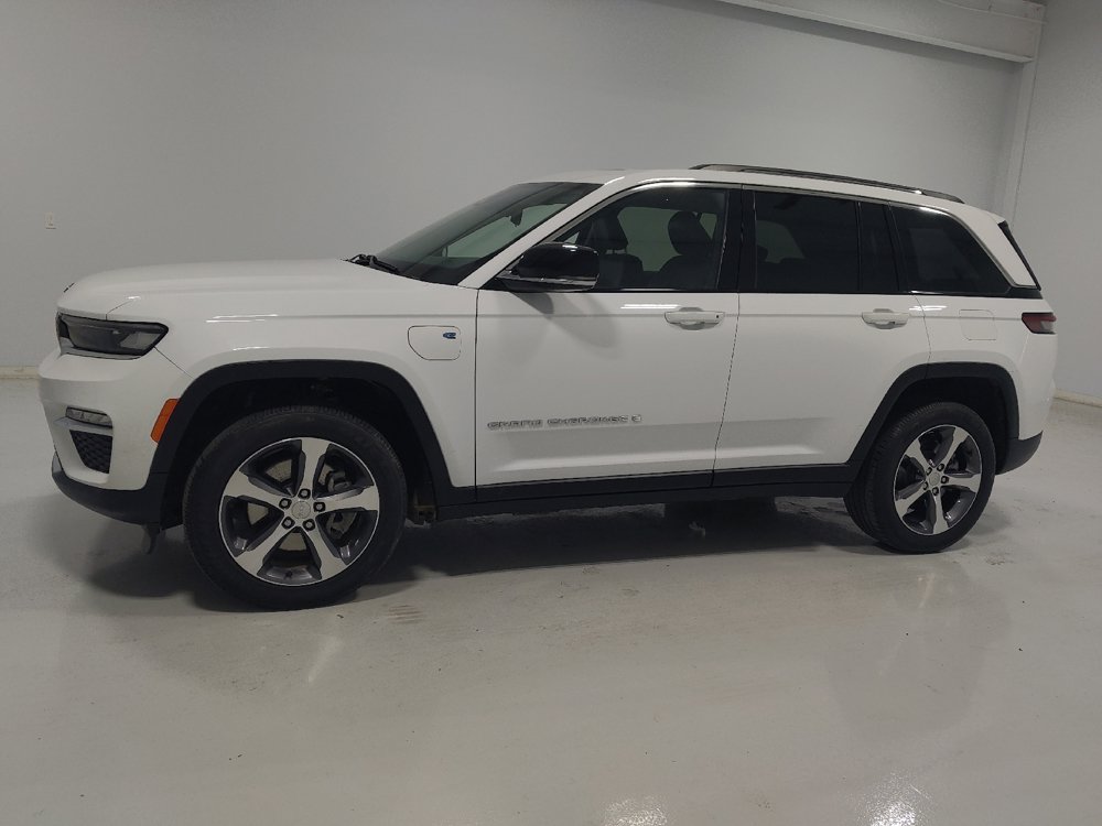 Used 2022 Jeep Grand Cherokee Limited 4xe AWD/4WD image 2