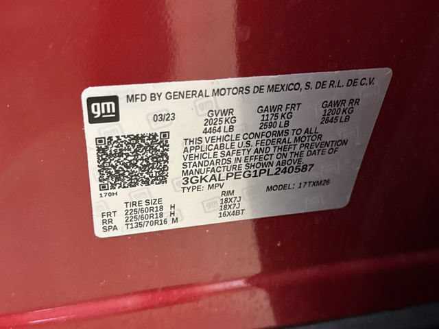 Used 2023 GMC Terrain SLT w/ LPO, Floor Liner Package FWD image 30