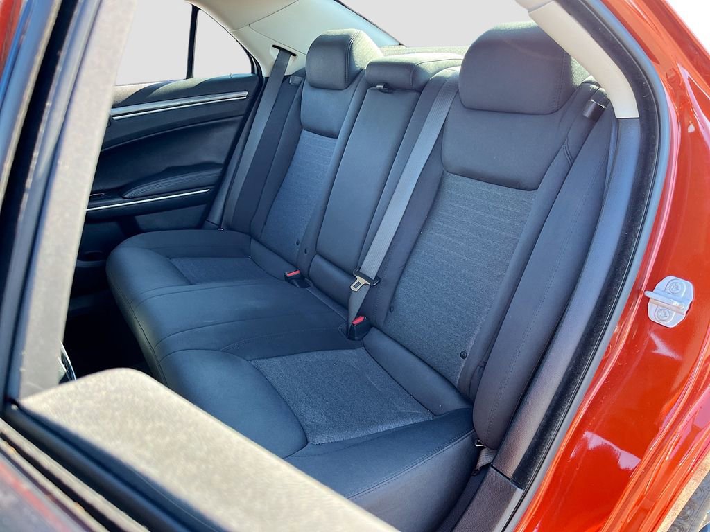 Certified 2020 Chrysler 300 Touring w/ Sport Appearance Package image 22