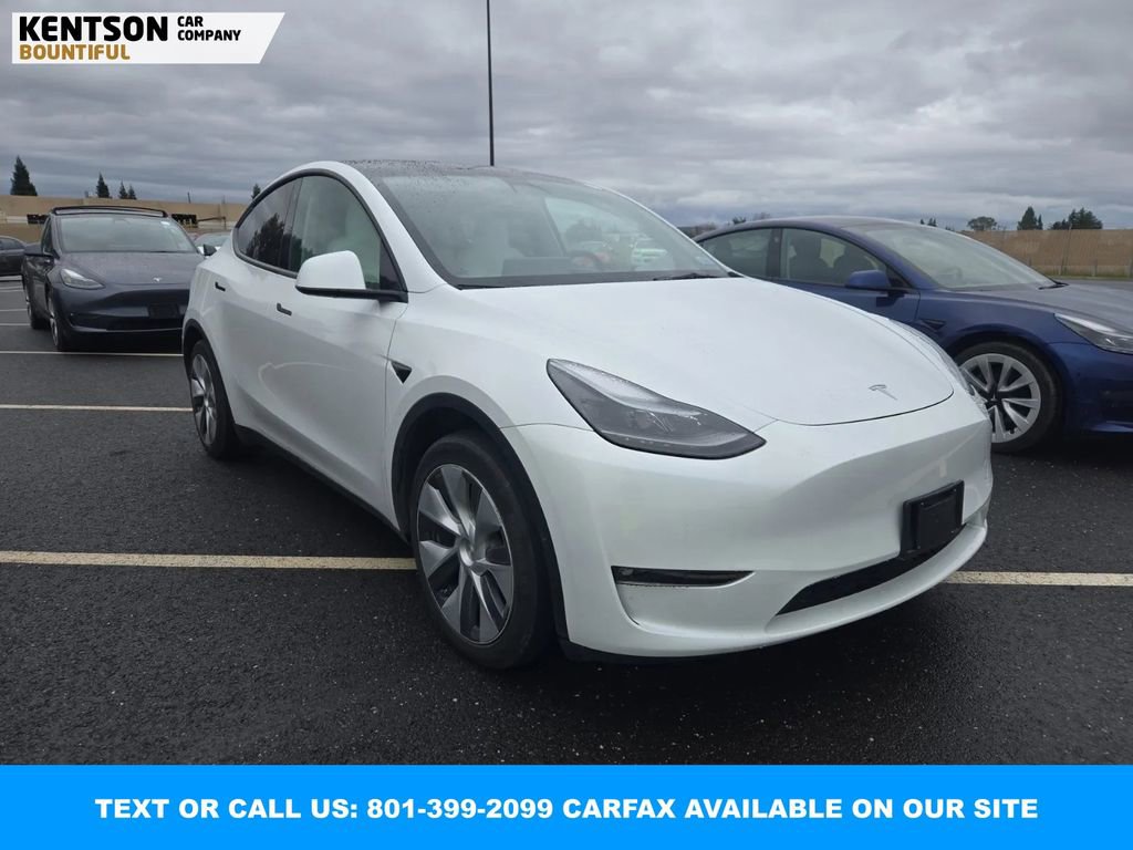 Used 2023 Tesla Model Y Long Range image 5