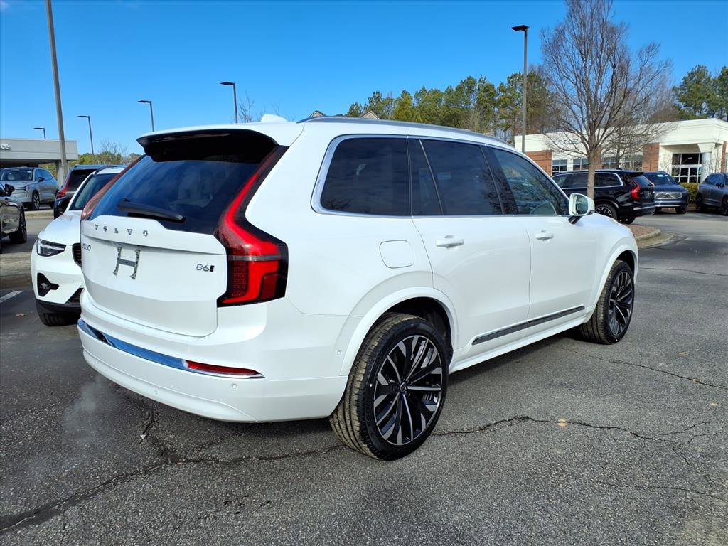 New 2026 Volvo XC90 B6 Ultra w/ Protection Package AWD/4WD image 3