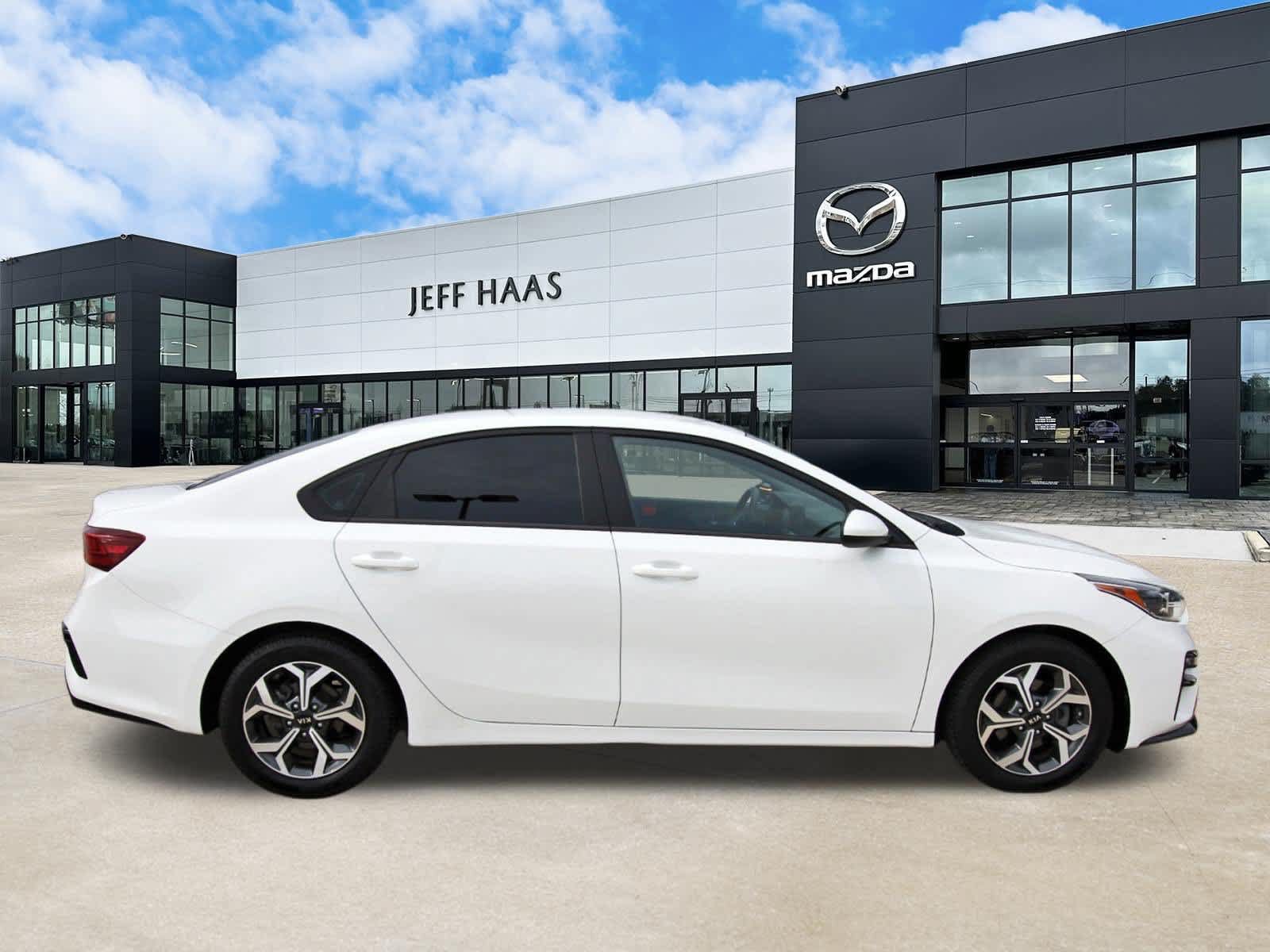 Used 2021 Kia Forte LXS FWD image 5