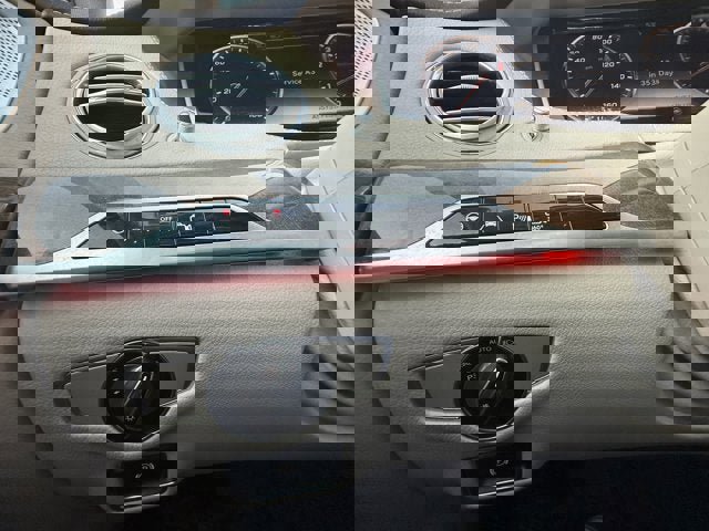 Used 2015 Mercedes-Benz S 550 4MATIC Sedan image 20