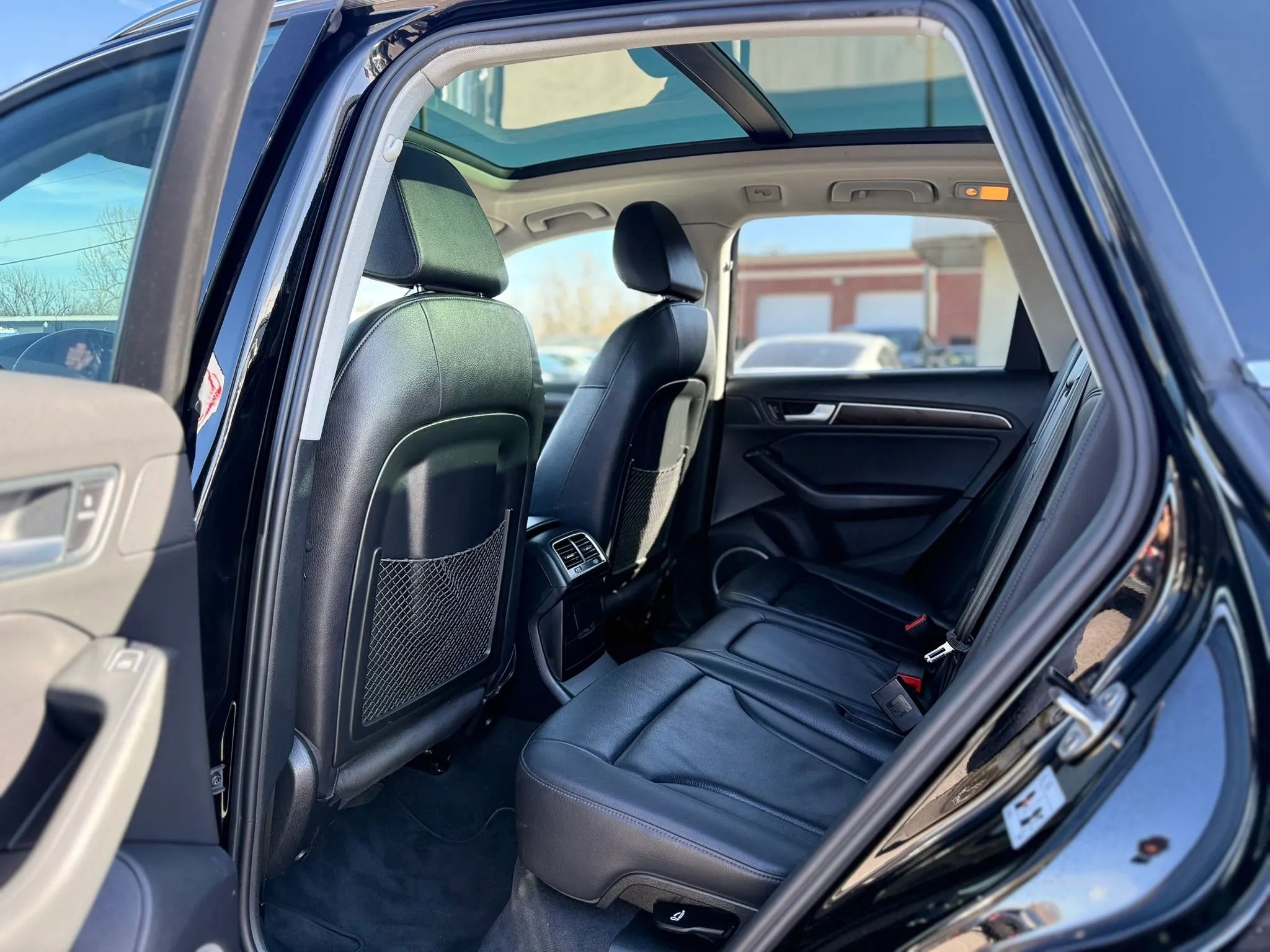 Used 2017 Audi Q5 2.0T Premium Plus w/ Technology Package image 25