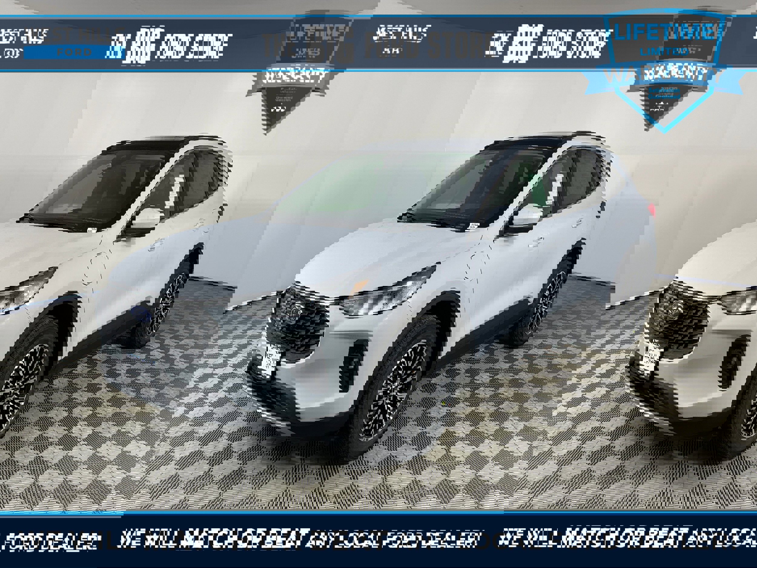 New 2025 Ford Escape SE w/ Class II Trailer Tow Package