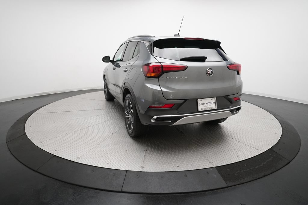 Used 2020 Buick Encore GX Essence FWD image 33