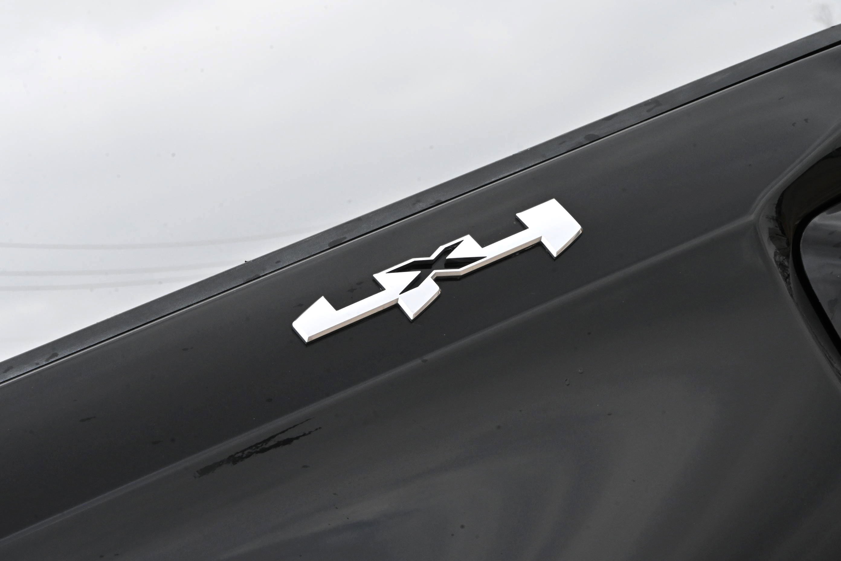 Used 2024 GMC Sierra 1500 SLE w/ Preferred Package image 39