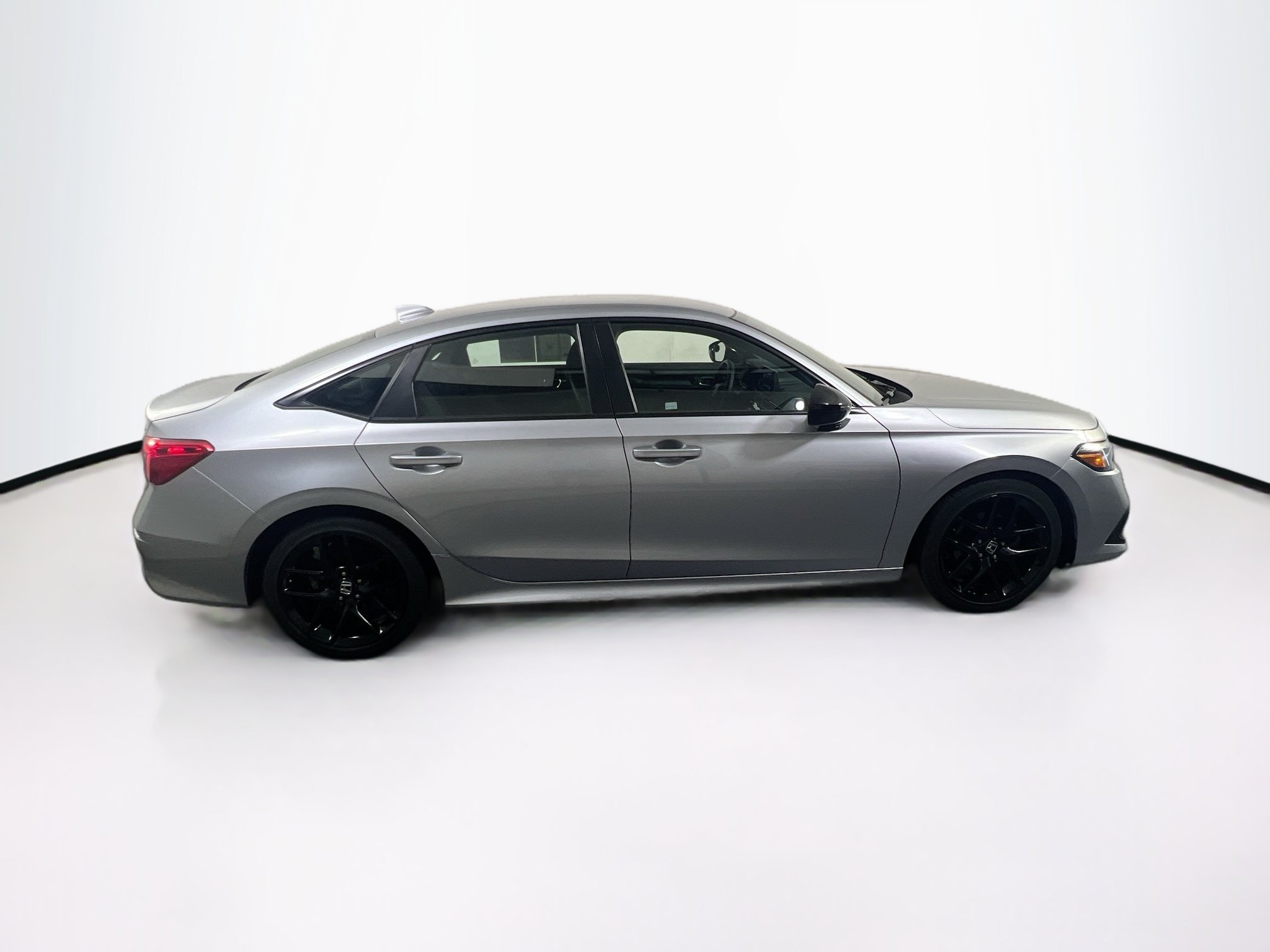 Used 2024 Honda Civic Sport image 4