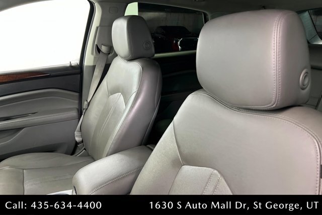 Used 2012 Cadillac SRX Luxury FWD image 16