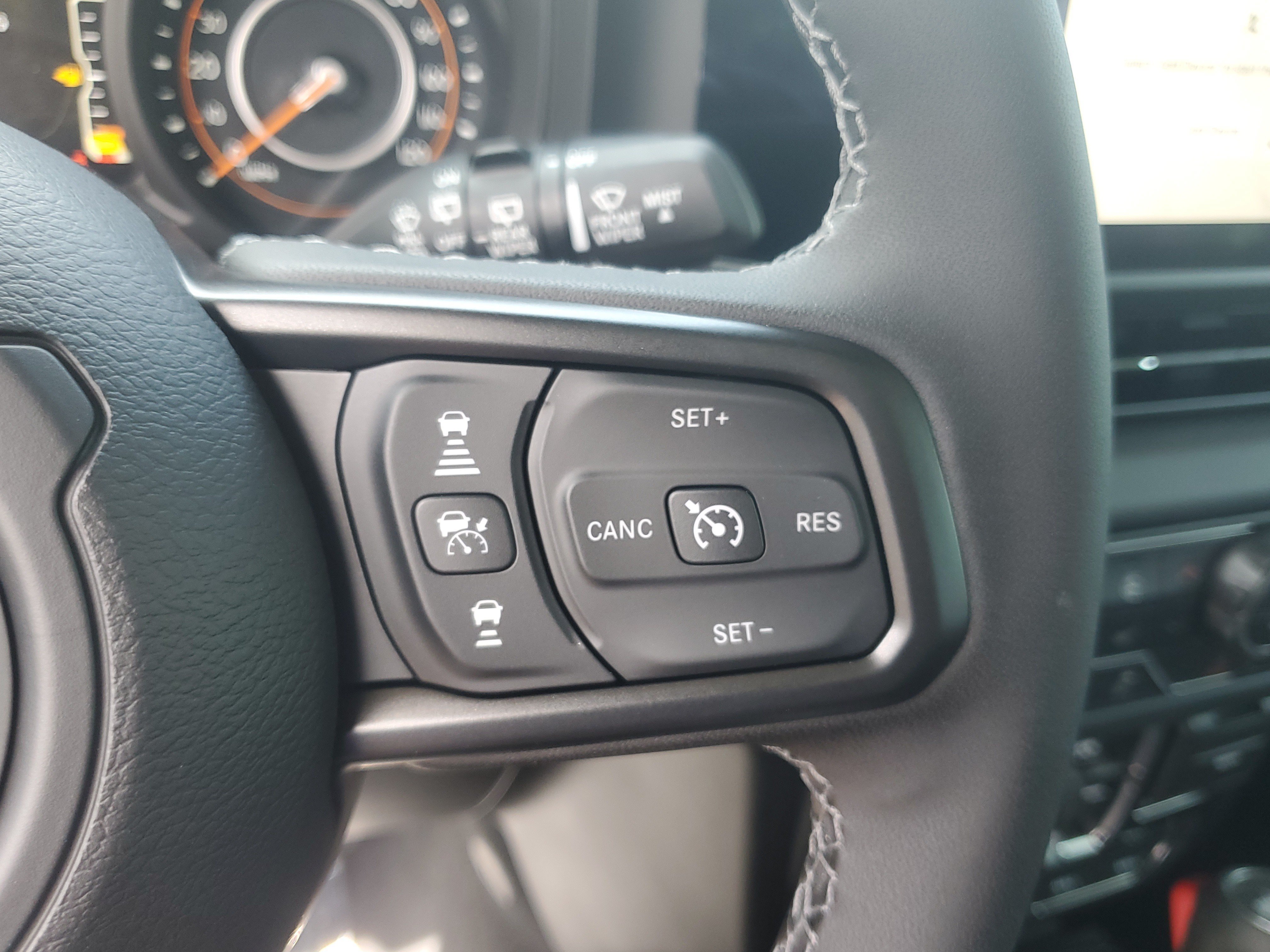 New 2026 Jeep Wrangler Unlimited Rubicon w/ Safety Group AWD/4WD image 15